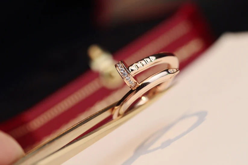 Bague cartier juste un clou