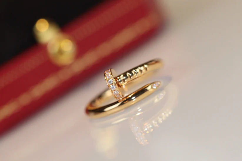 Bague cartier juste un clou