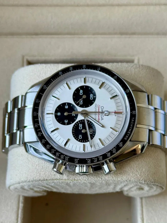 Omega Speedmaster Tokyo