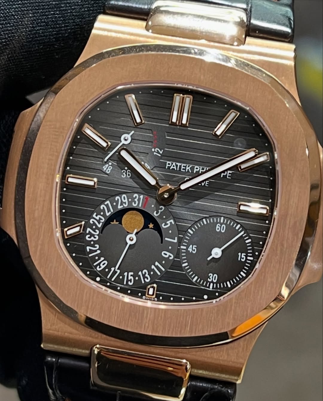 Patek Philippe Nautilus 5712R