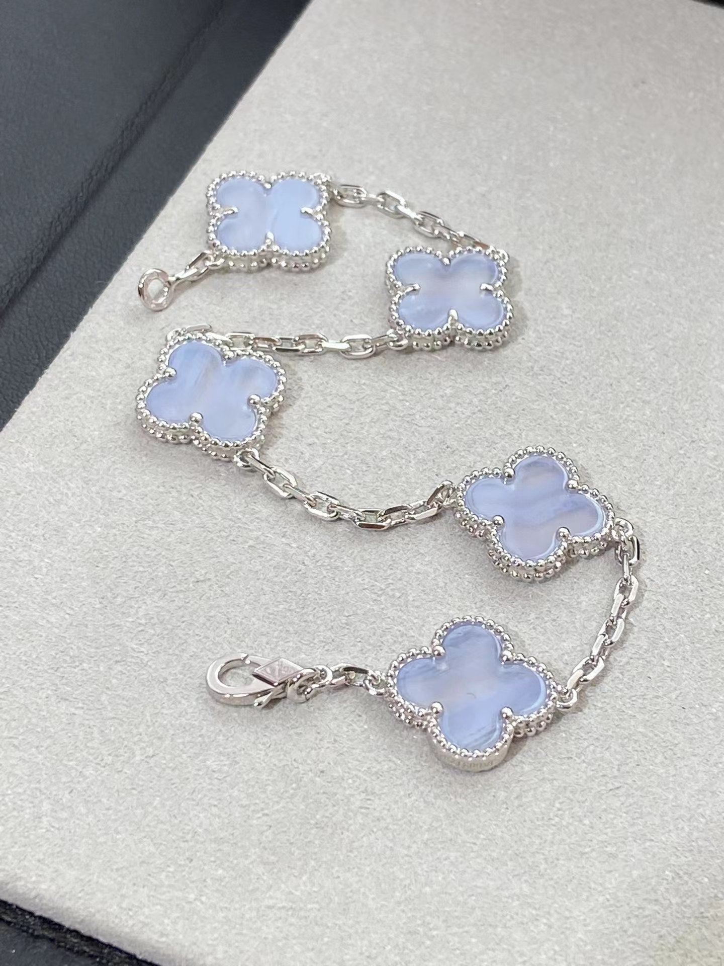 Gourmet Van Cleef & Arpels
