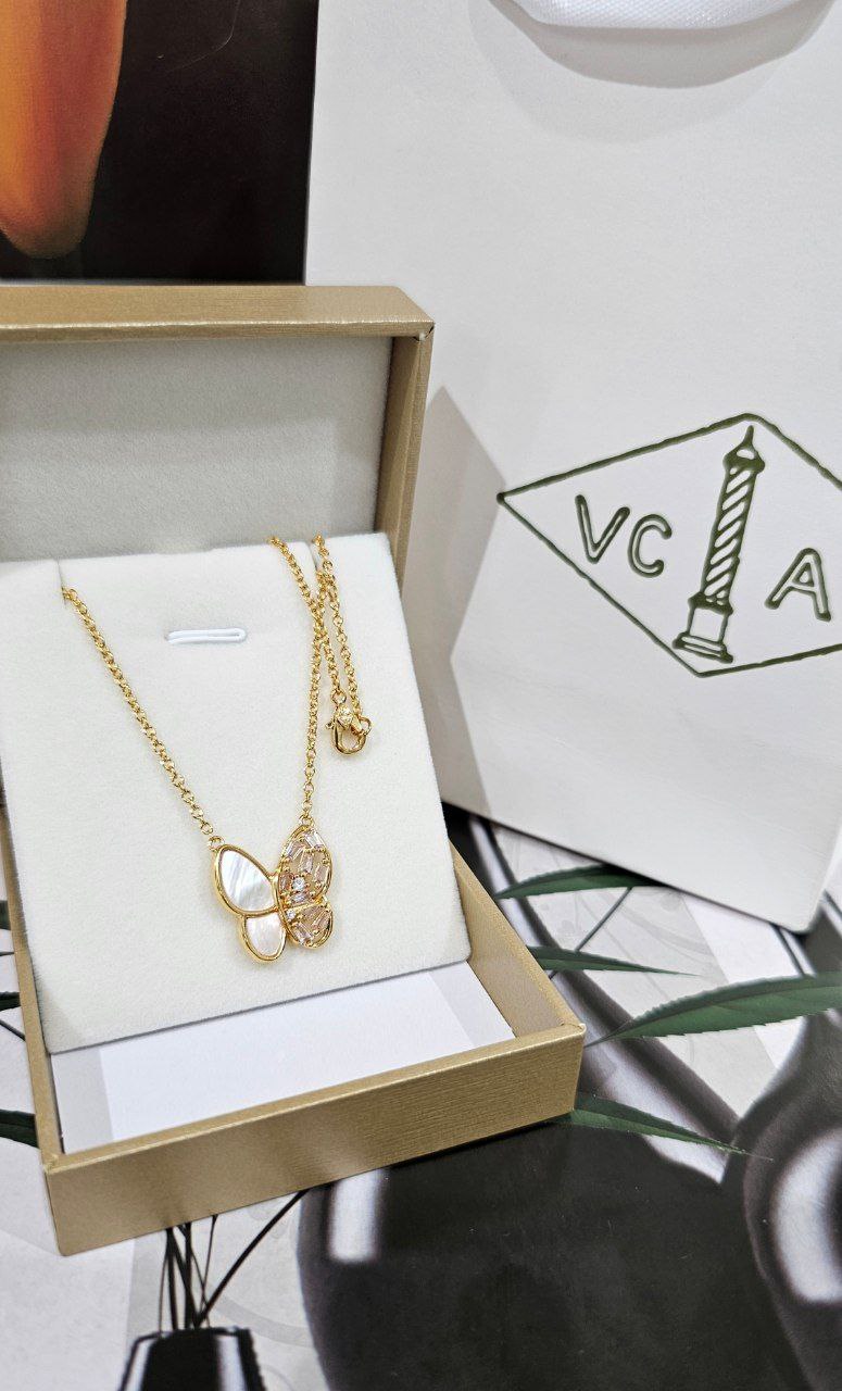Collier Van Cleef