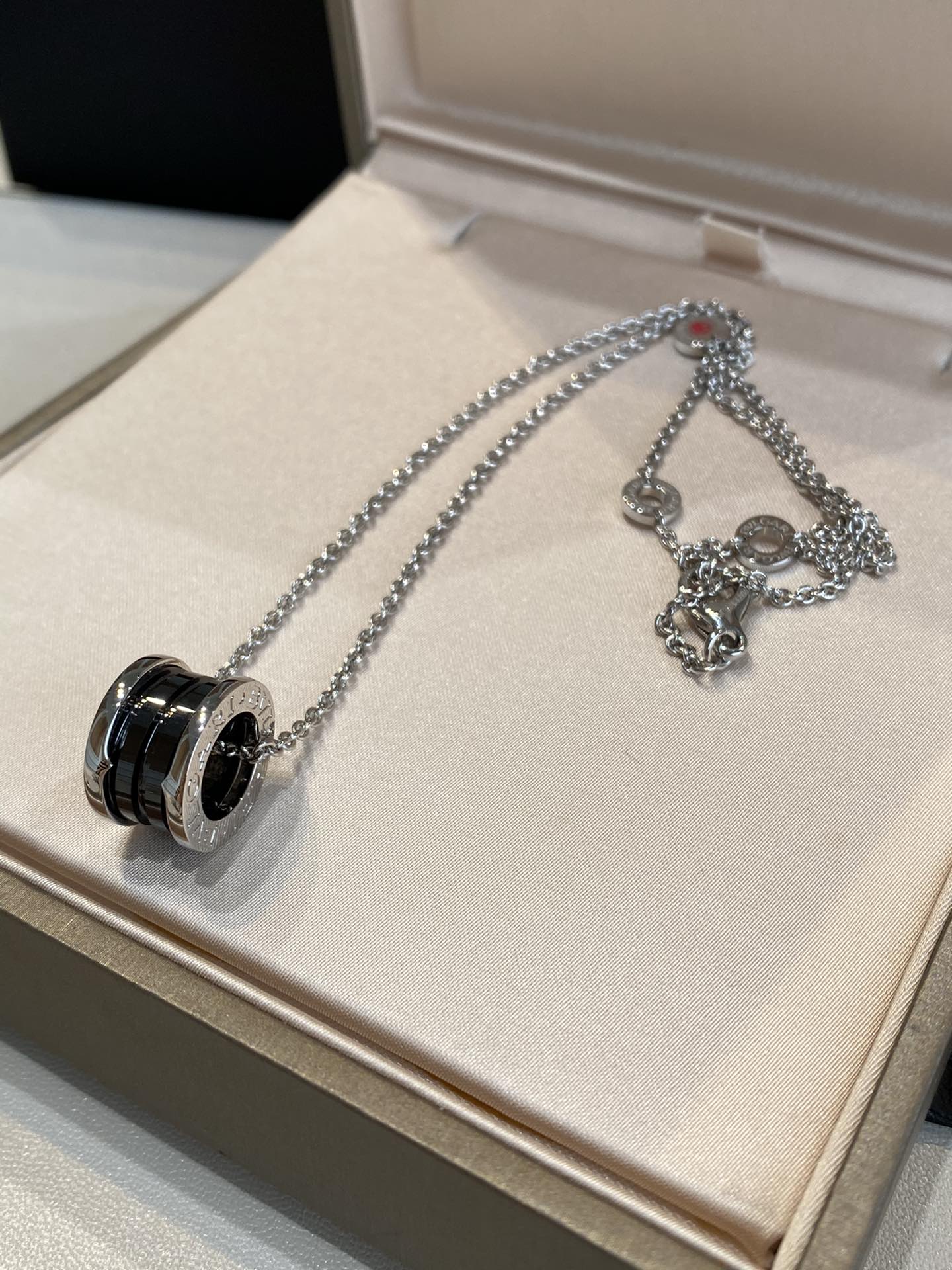 Collier BVLGARI B.Zero