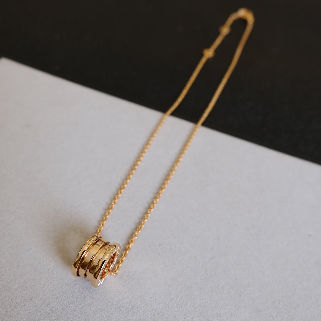 Collier BVLGARI B.Zero rose