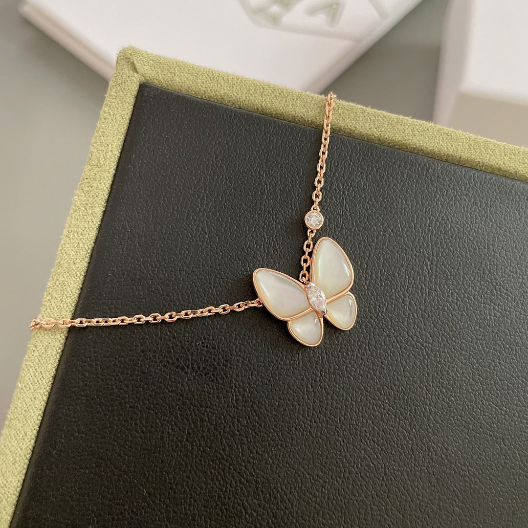 Collier Van Cleef