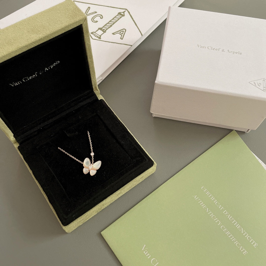 Collier Van Cleef