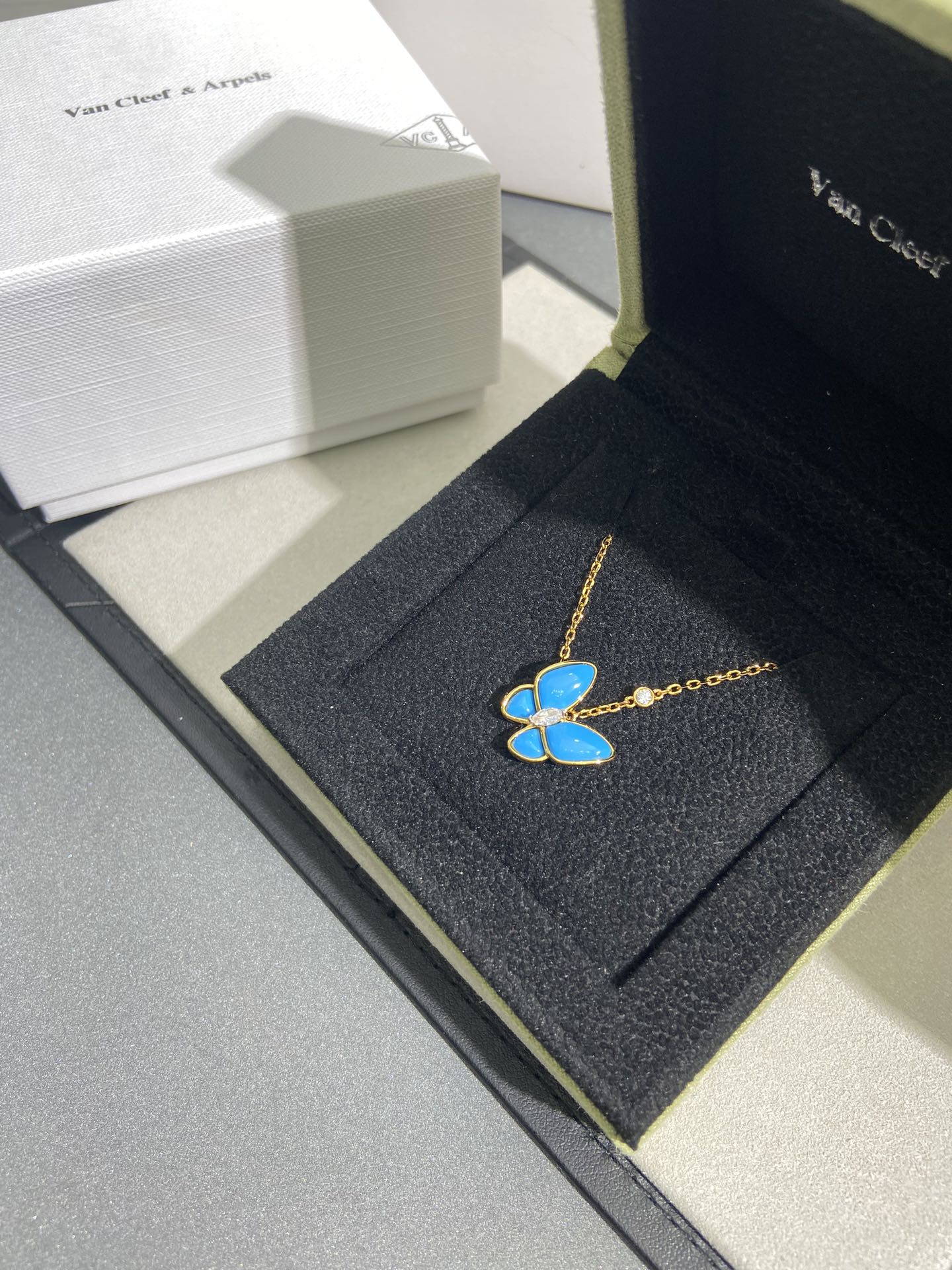 Collier Van Cleef