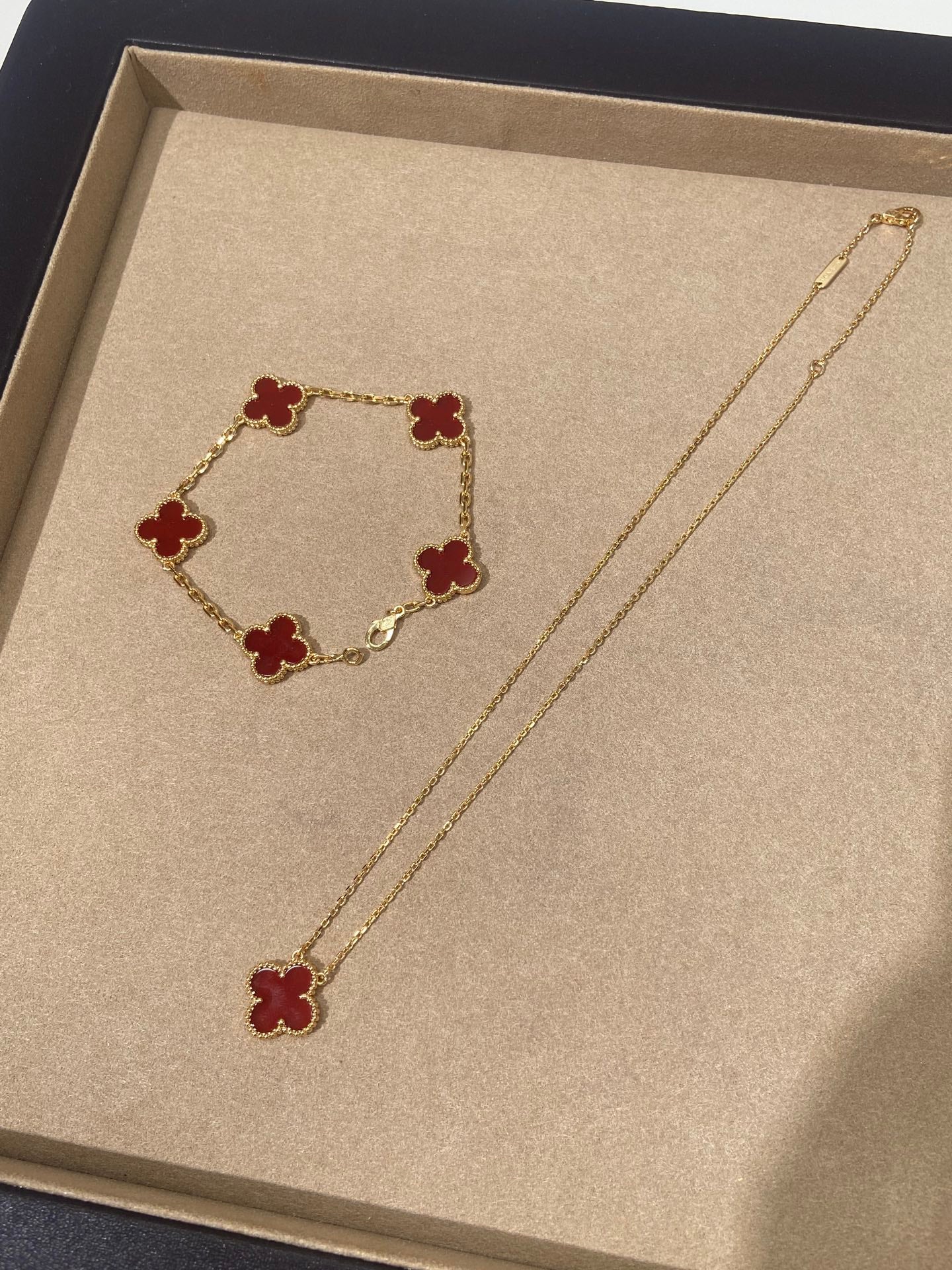 Ensemble VCA Collier + Gourmette
