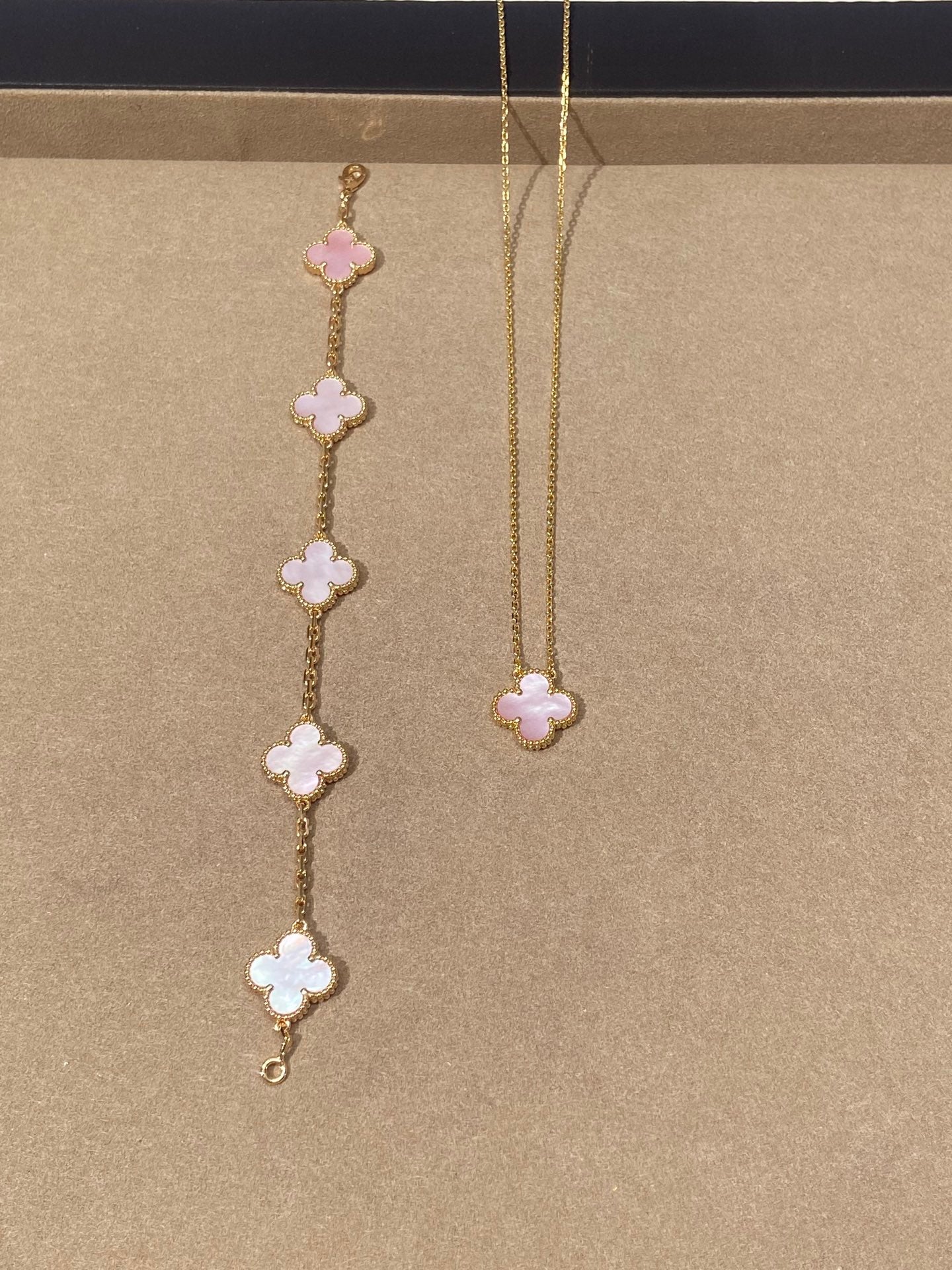 Ensemble VCA Collier + Gourmette
