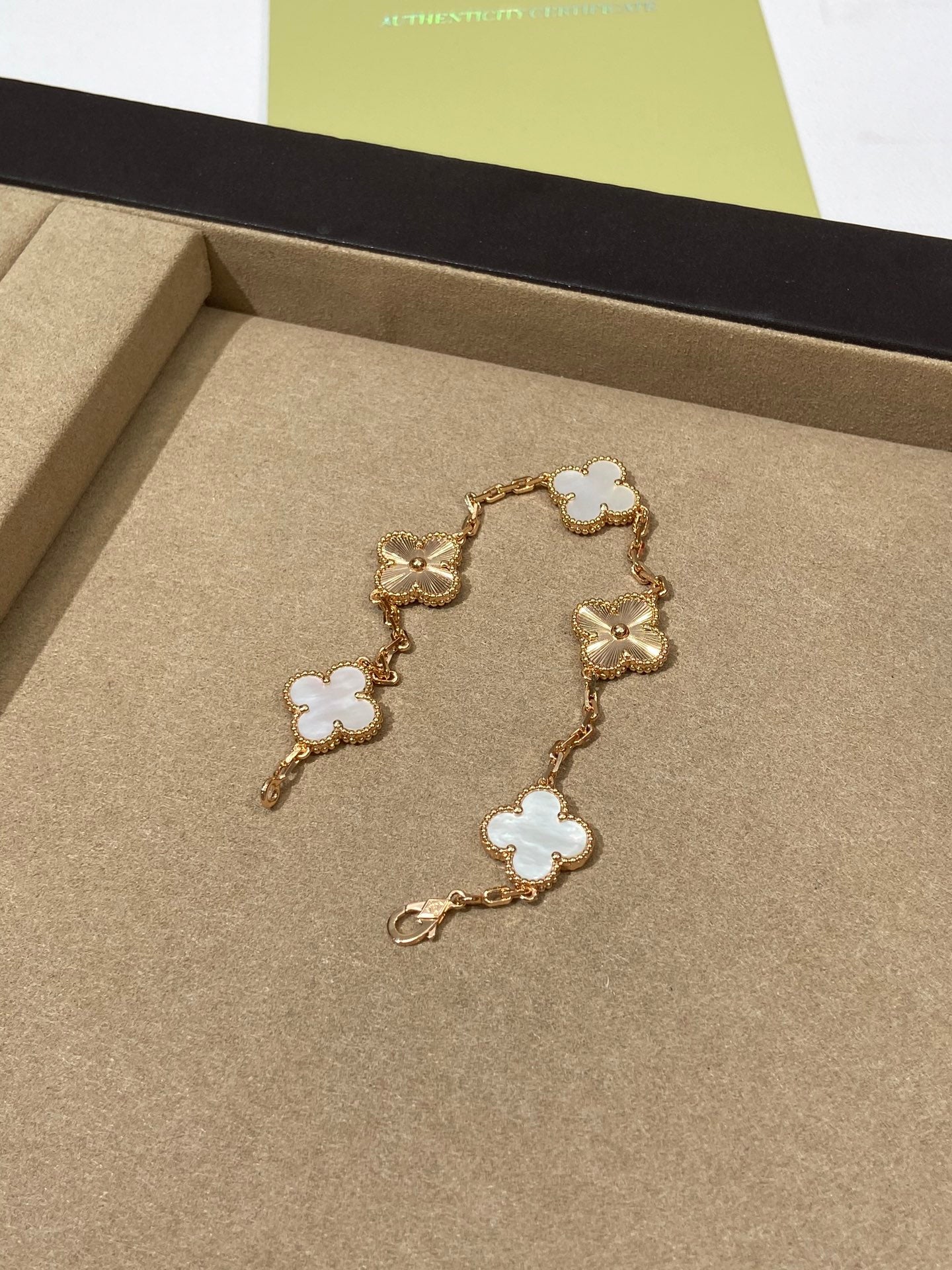 Gourmet Van Cleef & Arpels