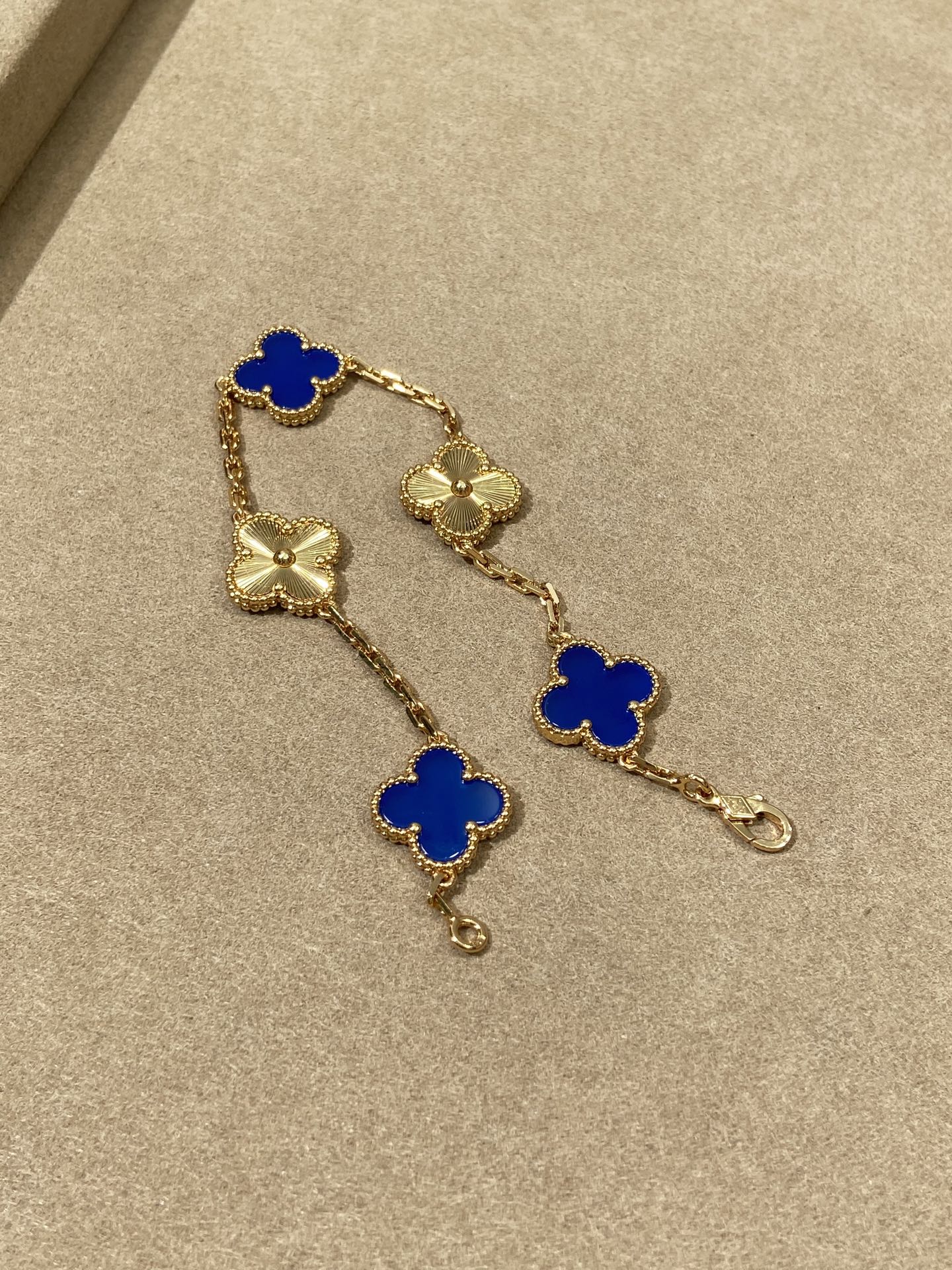 Gourmet Van Cleef & Arpels