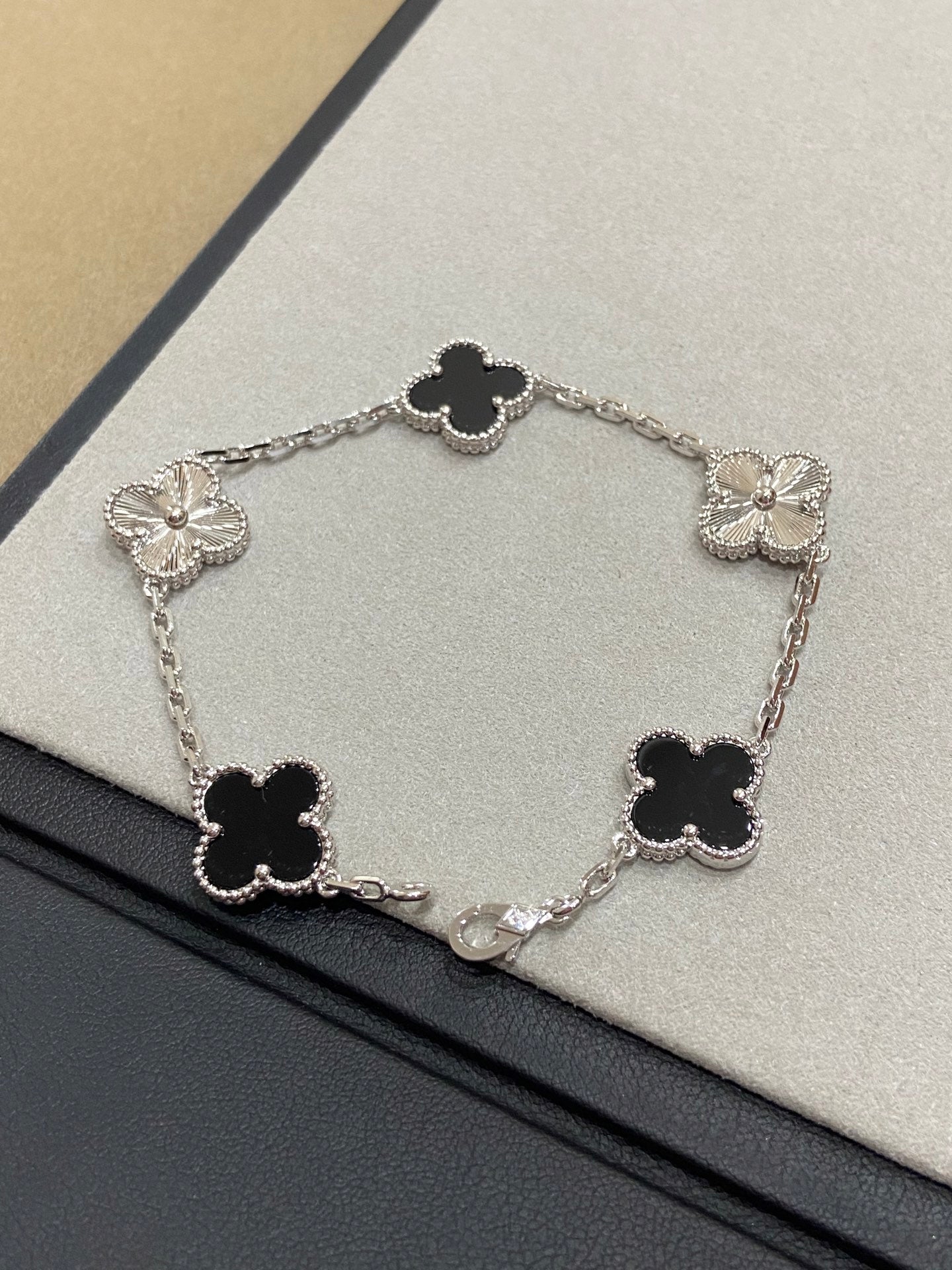 Ensemble VCA Collier + Gourmette
