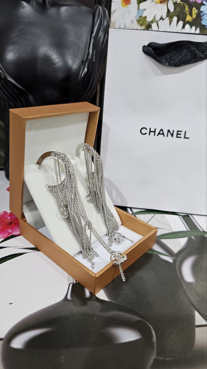 Boucles d’Oreilles CHANEL