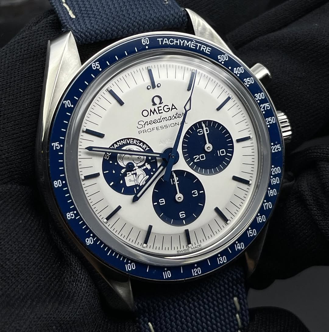 Omega Speedmaster Professional Snoopy