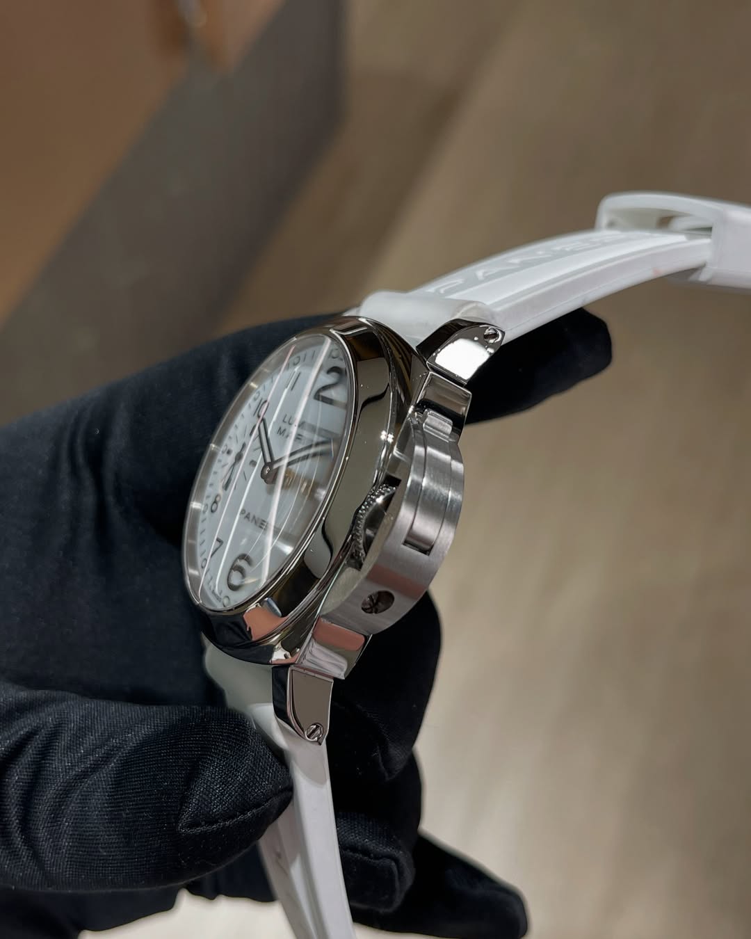 PAM 113 Luminor Marina 44mm