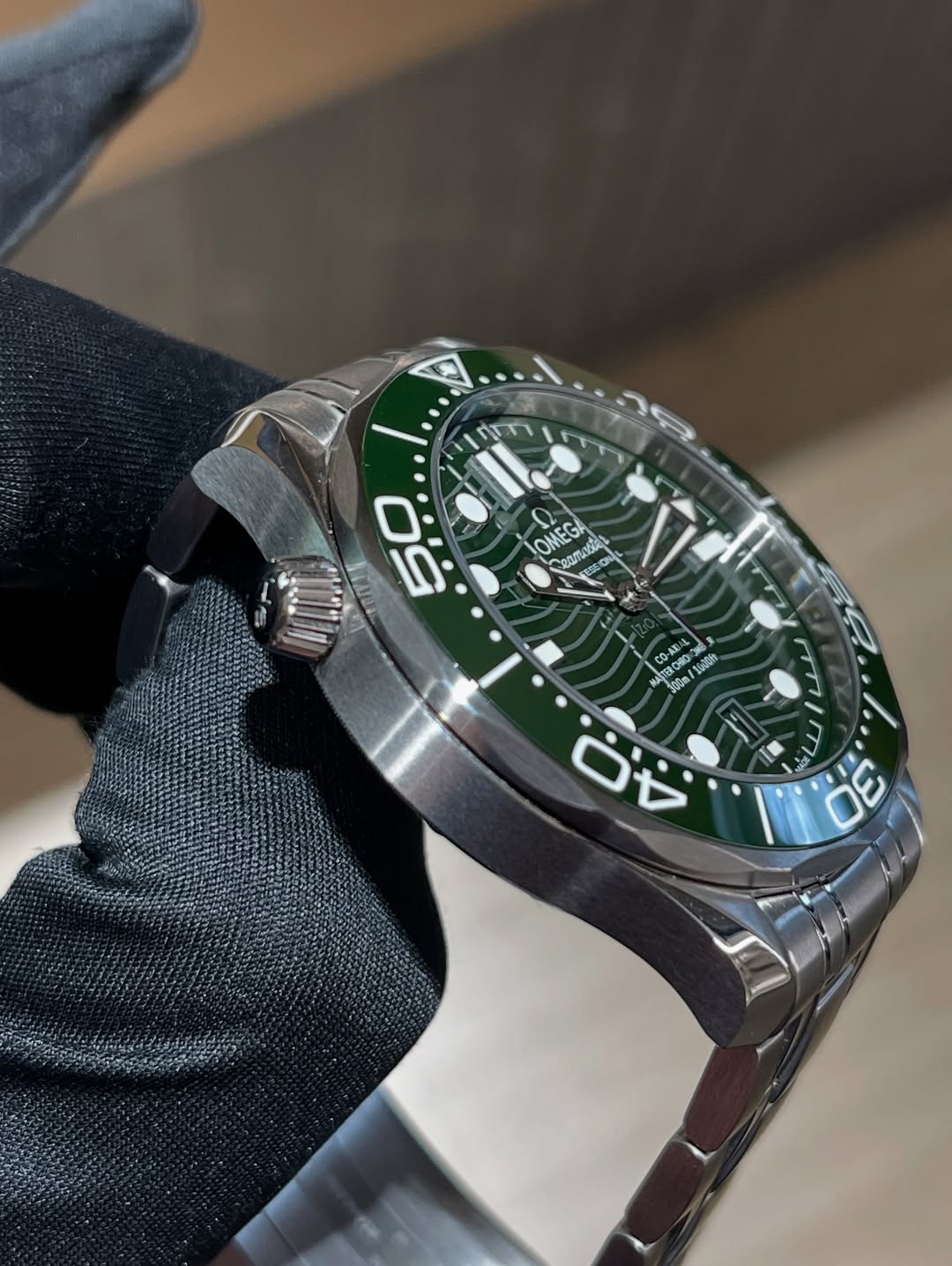 Omega SeaMaster 300M Green Dia