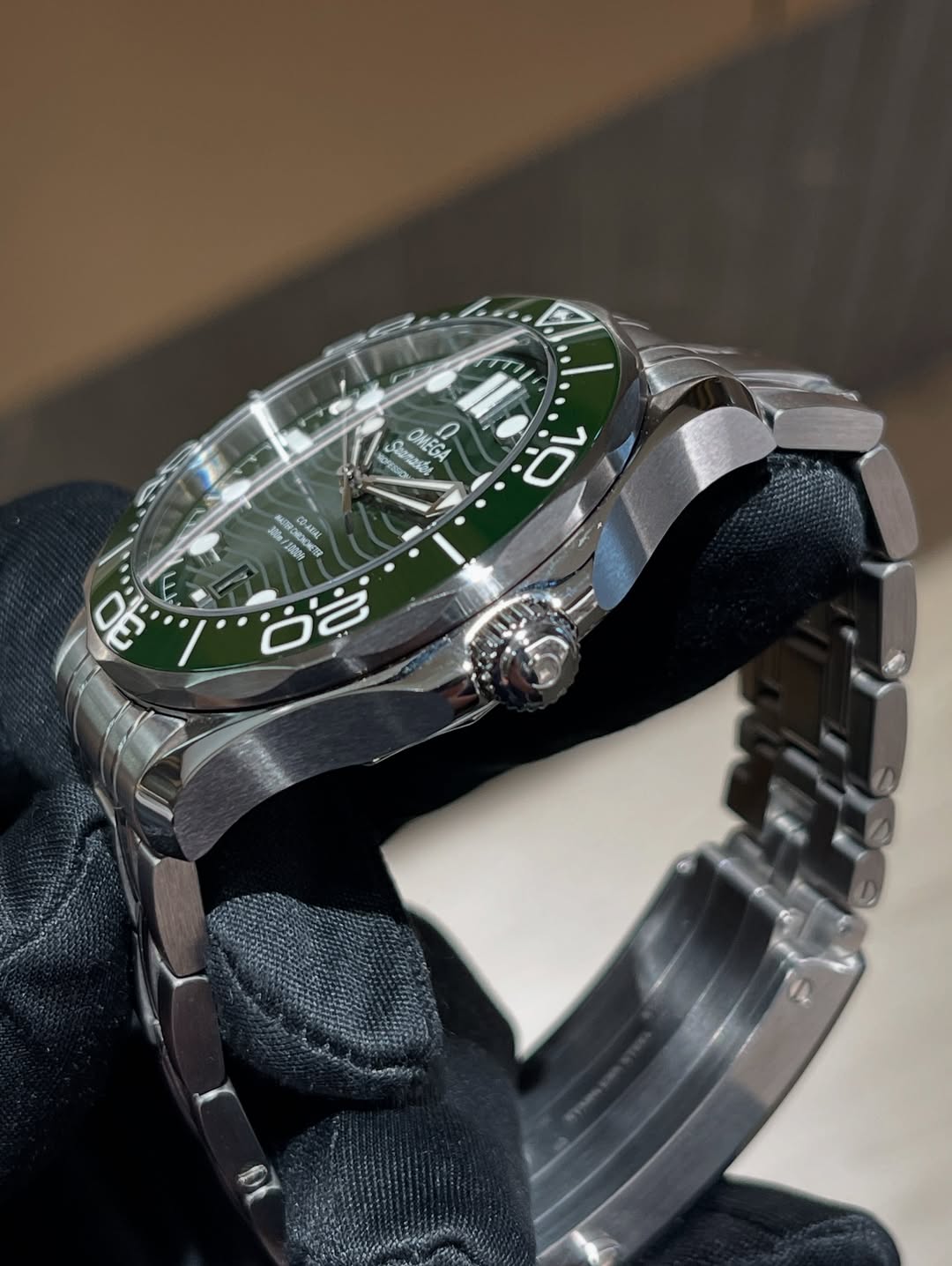 Omega SeaMaster 300M Green Dia