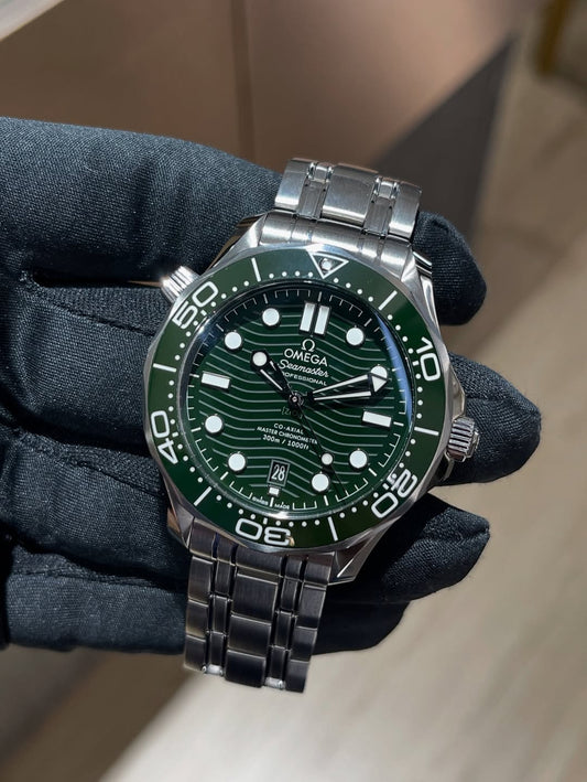 Omega SeaMaster 300M Green Dia
